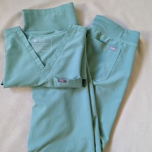 FIGS Limited Edition Jade Green *SET* Catarina Top+Livingston Bottoms